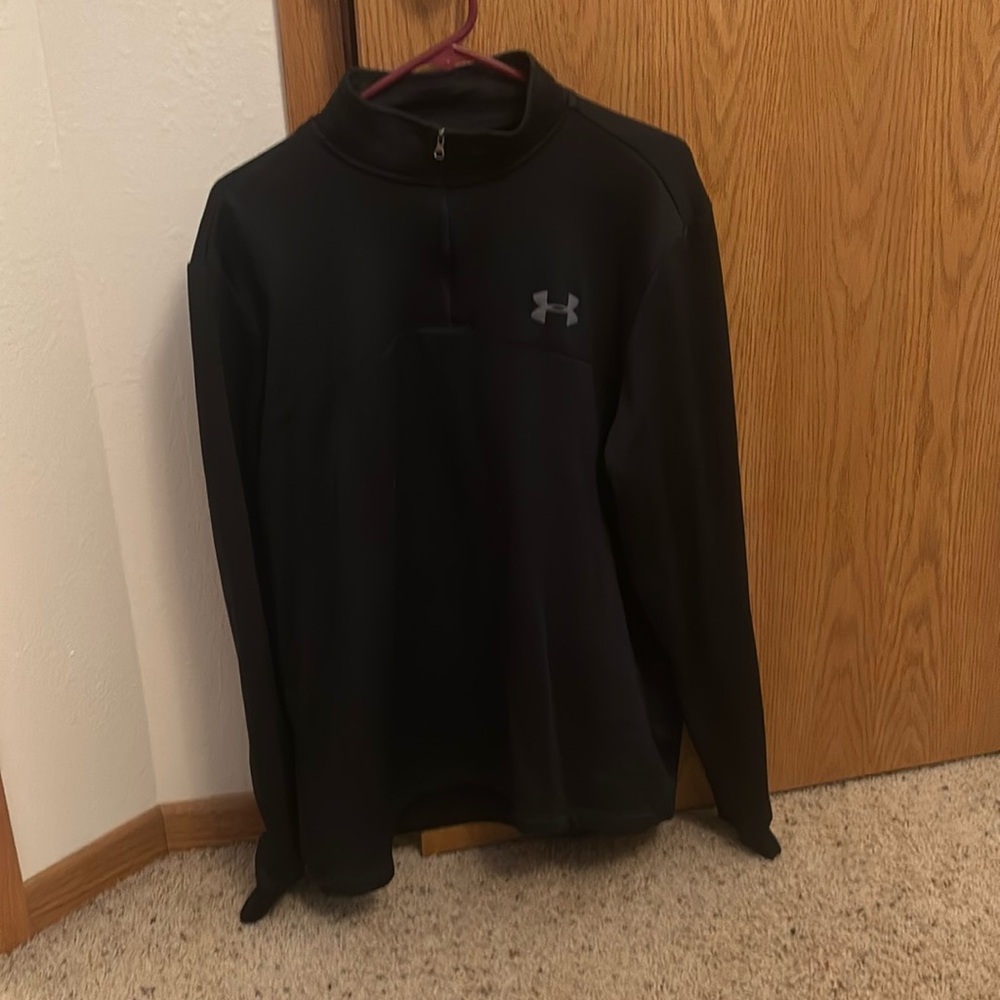 Men’s half zip up Under Armour